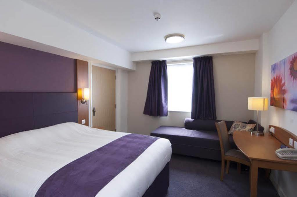 Premier Inn Watford - Croxley Green Watford (Hertfordshire) Exterior foto
